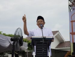 Ribuan Warnaah Khidmat Hadiri Tabligh Akbar Ust. Das ad Latif di HUT OKU Timur ke-22, Momentum Syukur dan Doa untuk Kemajuan Daerah