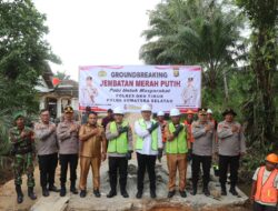 Kapolres OKU Timur Groundbreaking Jembatan Merah Putih, Warga Banjir Apresiasi