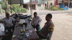 Bhabinkamtibmas Desa Telaga Jernih Laksanakan Sambang Desa dan Koordinasi Kamtibmas Bersama Perangkat Desa