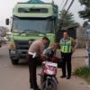 Truk Tronton Lintasi Jalan Protokol: Dishub Kota Jambi Dituding Lalai, Polisi Justru Diapresiasi