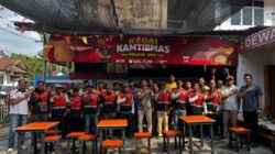 Ngopi Bareng Kamtibmas: Polres OKU Dekati Driver Ojol, Bagi Doorprize dan Nomor Darurat 110